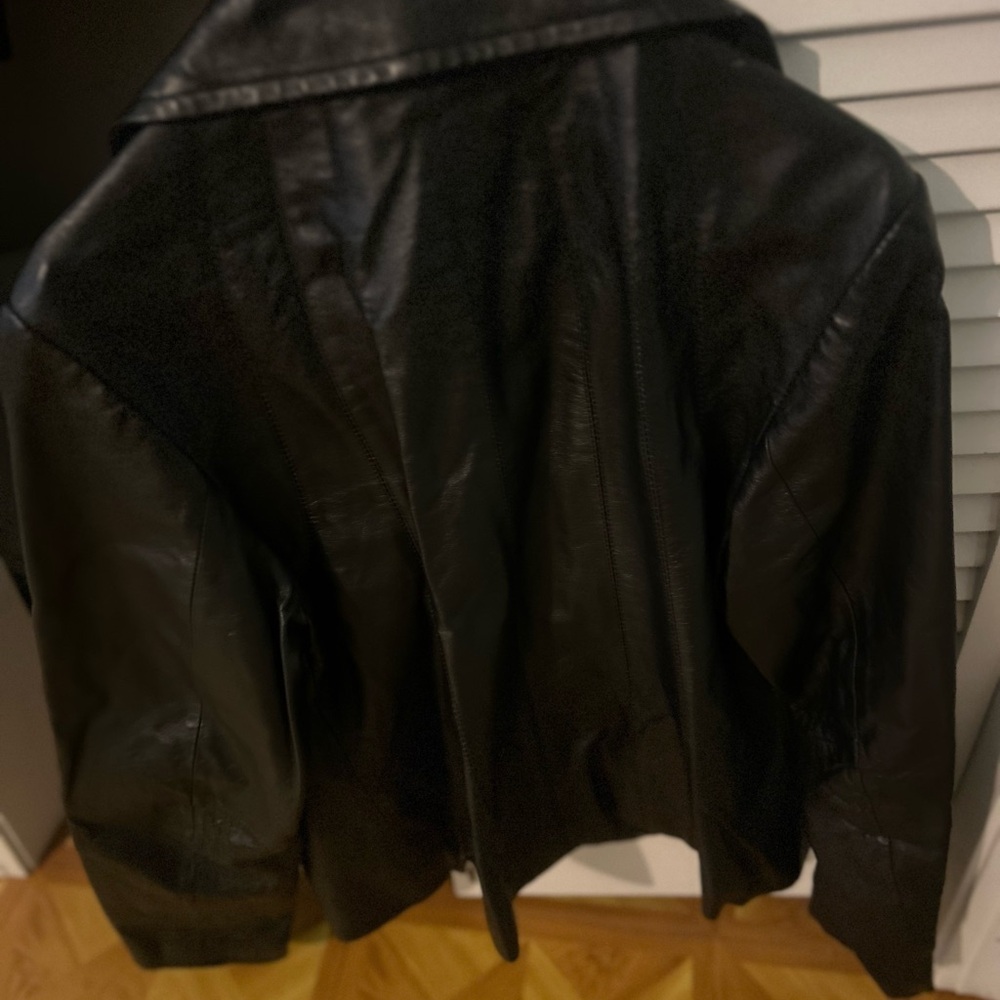 East 5th Sleek Black Leather Jacket